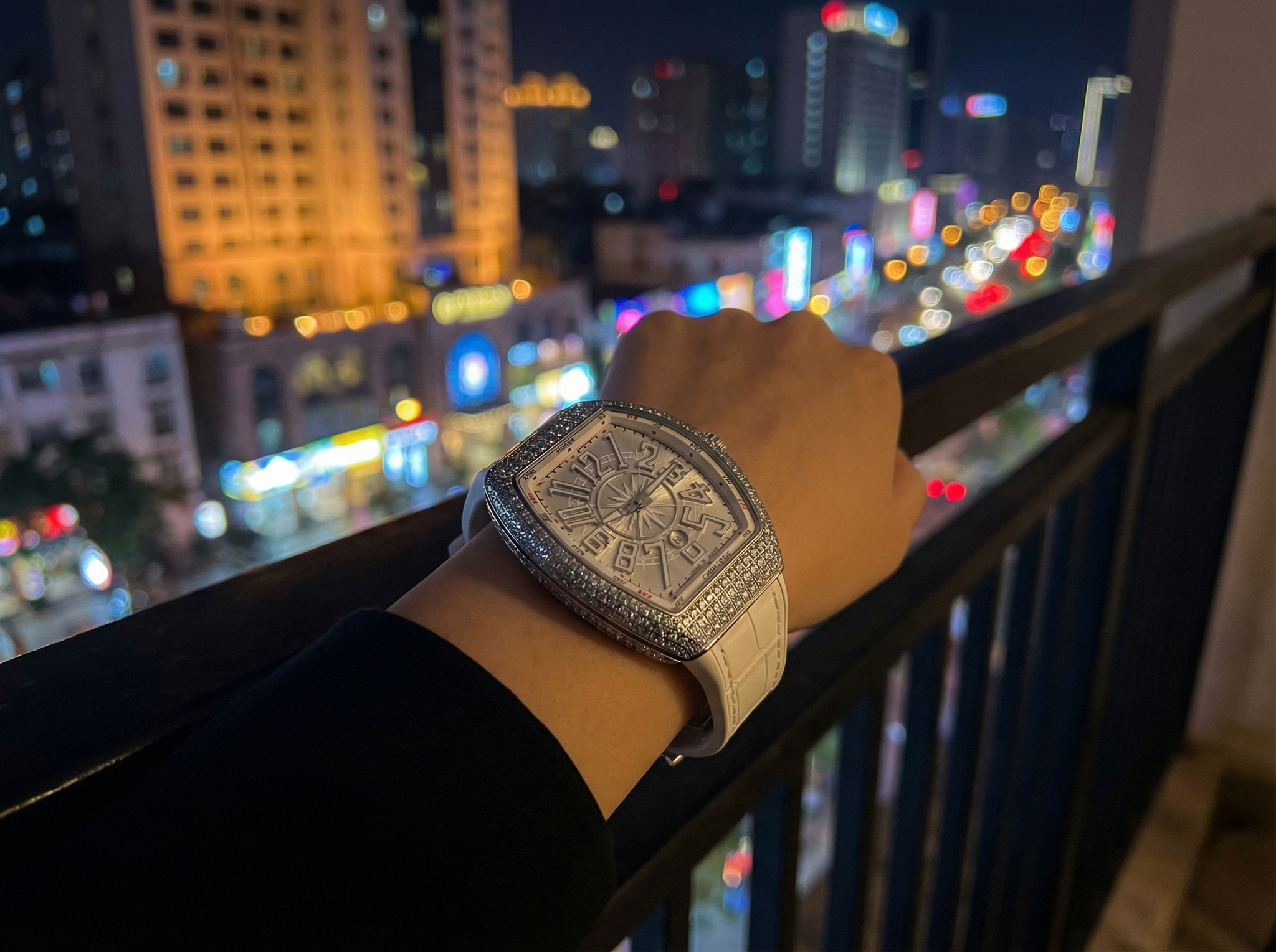 LUSSAVO NOIR ICE