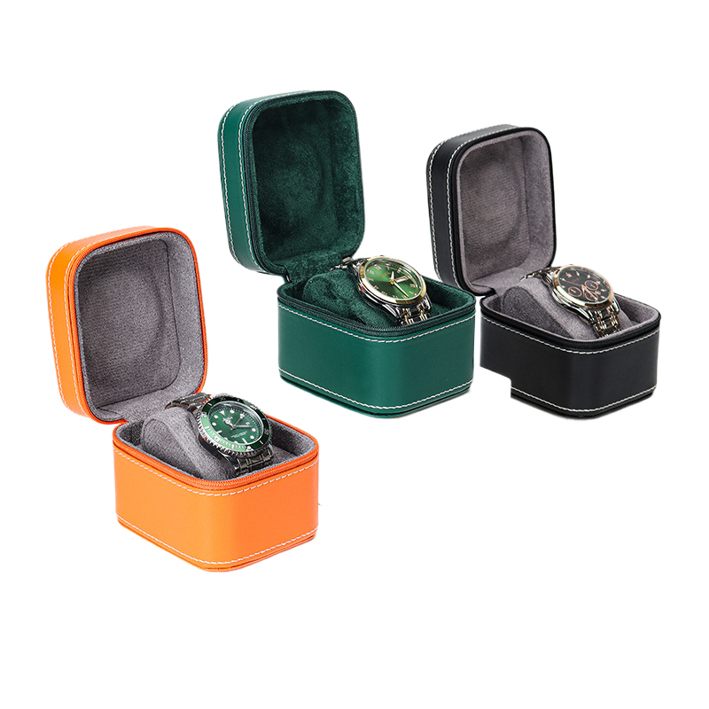 Zippered watch storage case